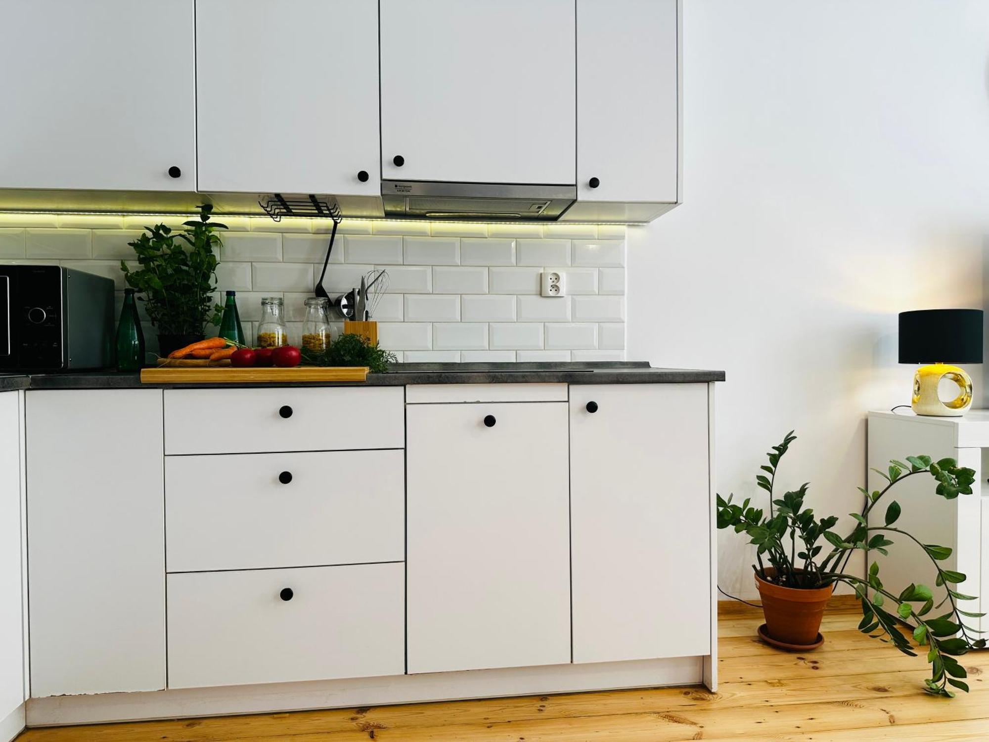 Luxury 4-Bedroom Apartment In Centre - Self-Check In & Fast Wifi ワルシャワ エクステリア 写真